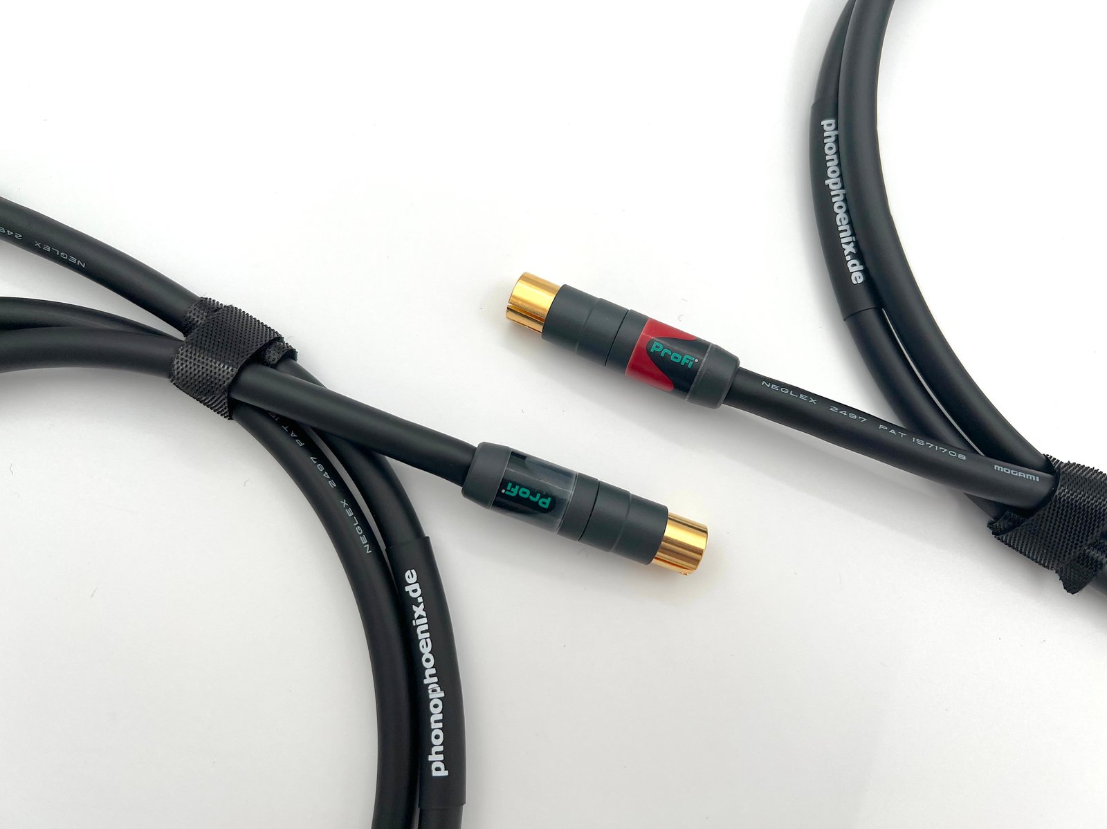 Mogami 2497 Hi-Fi-Stereopaar mit Neutrik RCA-Steckern – PhonoPhönix
